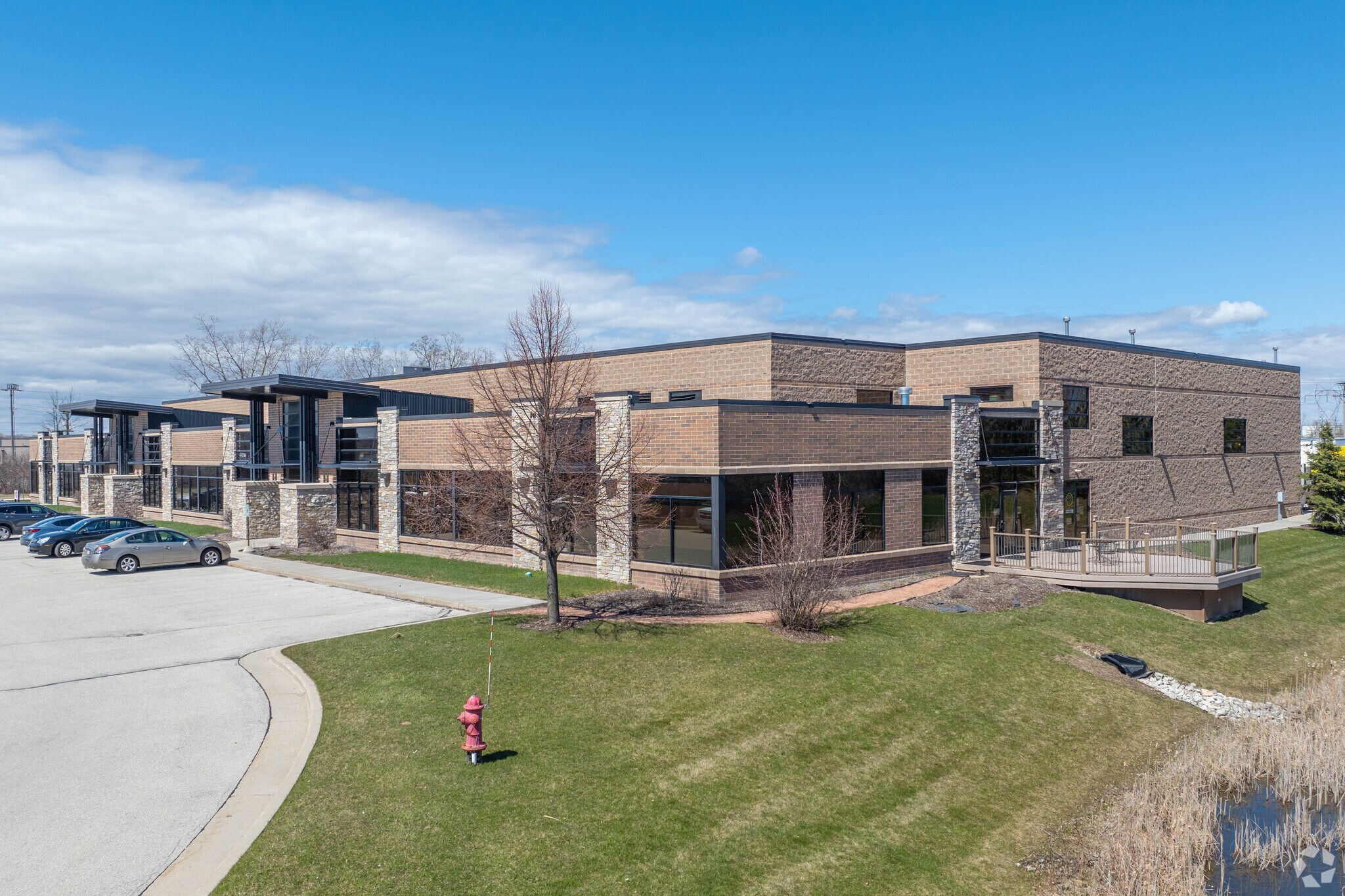 6925 S 6th St, Oak Creek, WI for Rent