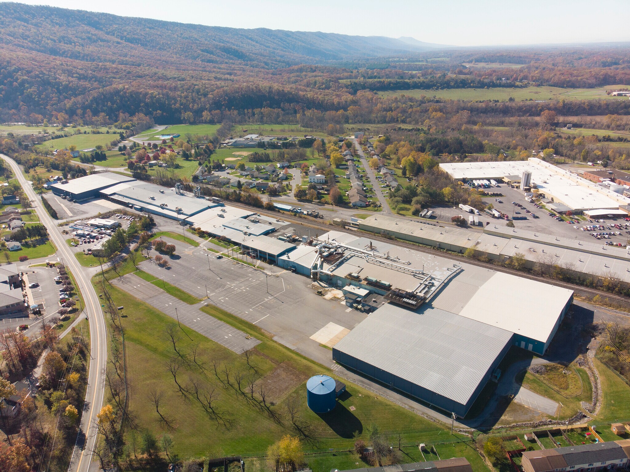 1 Shenandoah Valley Dr Strasburg, VA 22657 Industrial Property for