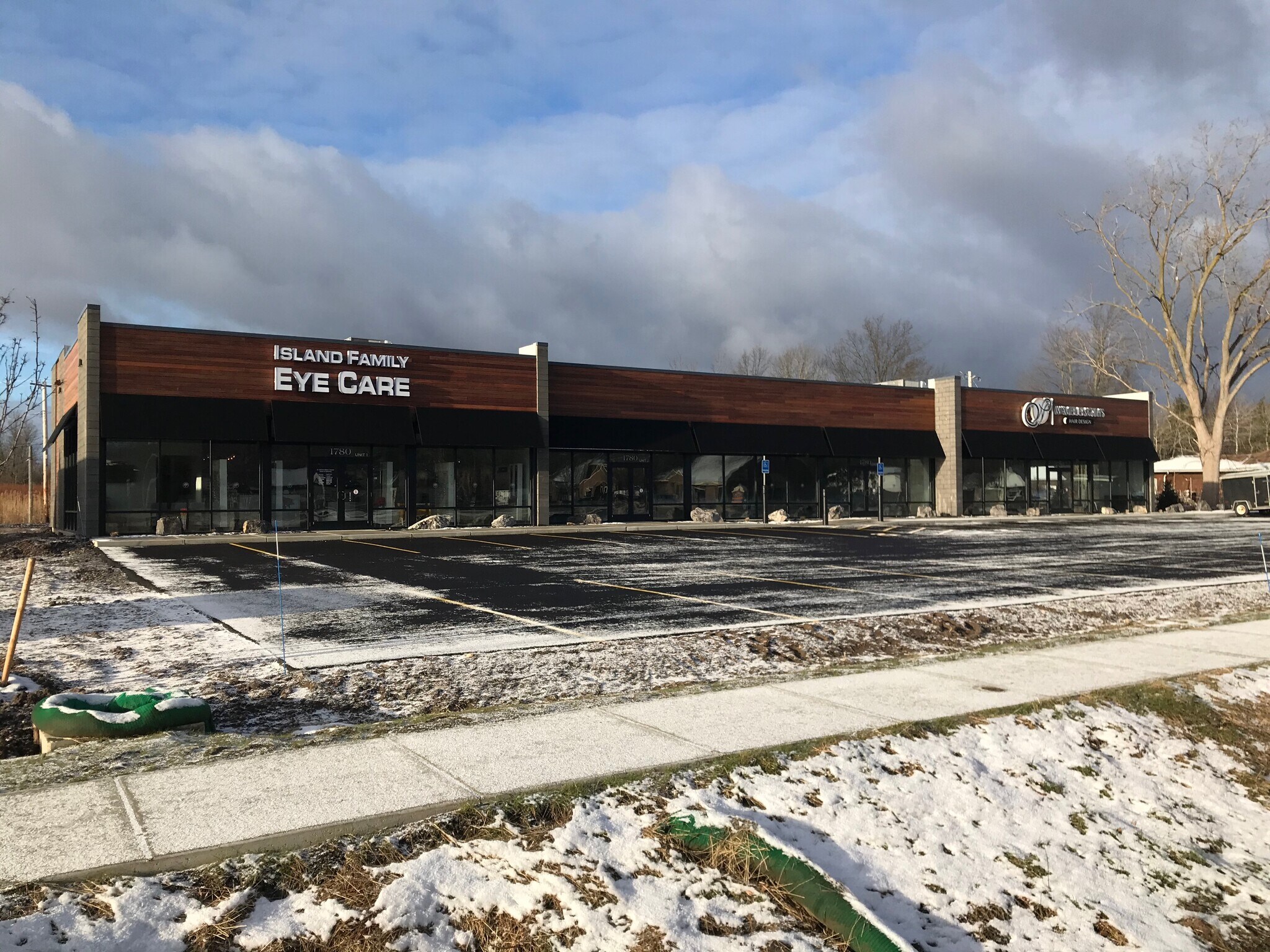 1780 Grand Island Blvd Grand Island, NY 14072 Retail Property for