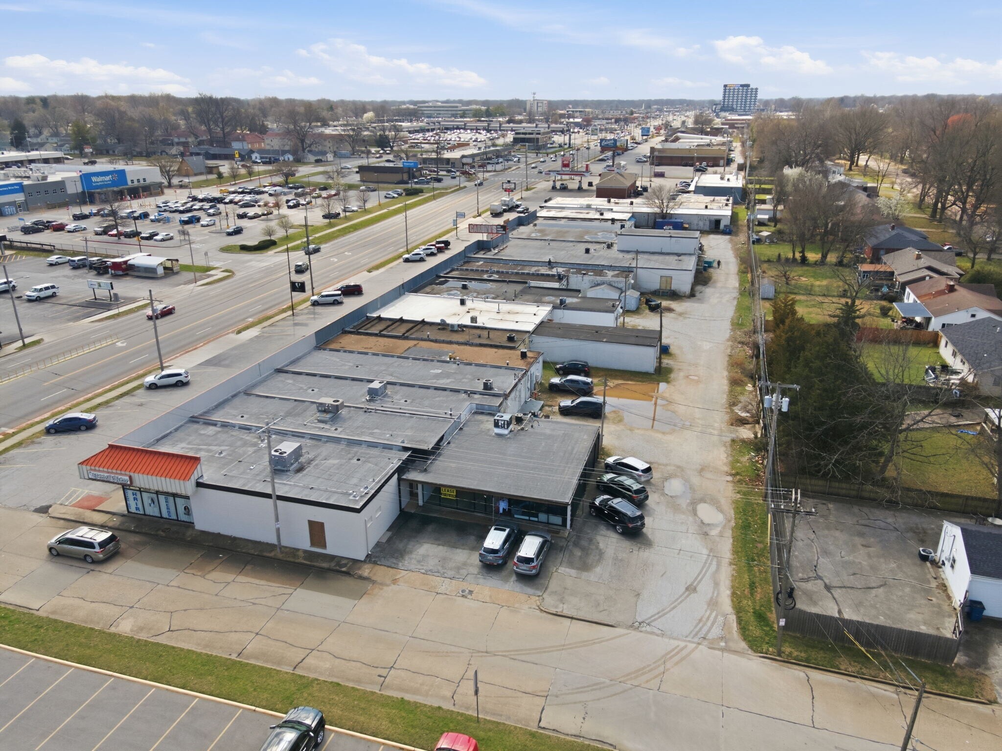 1718 E Meadowmere St, Springfield, MO for Rent