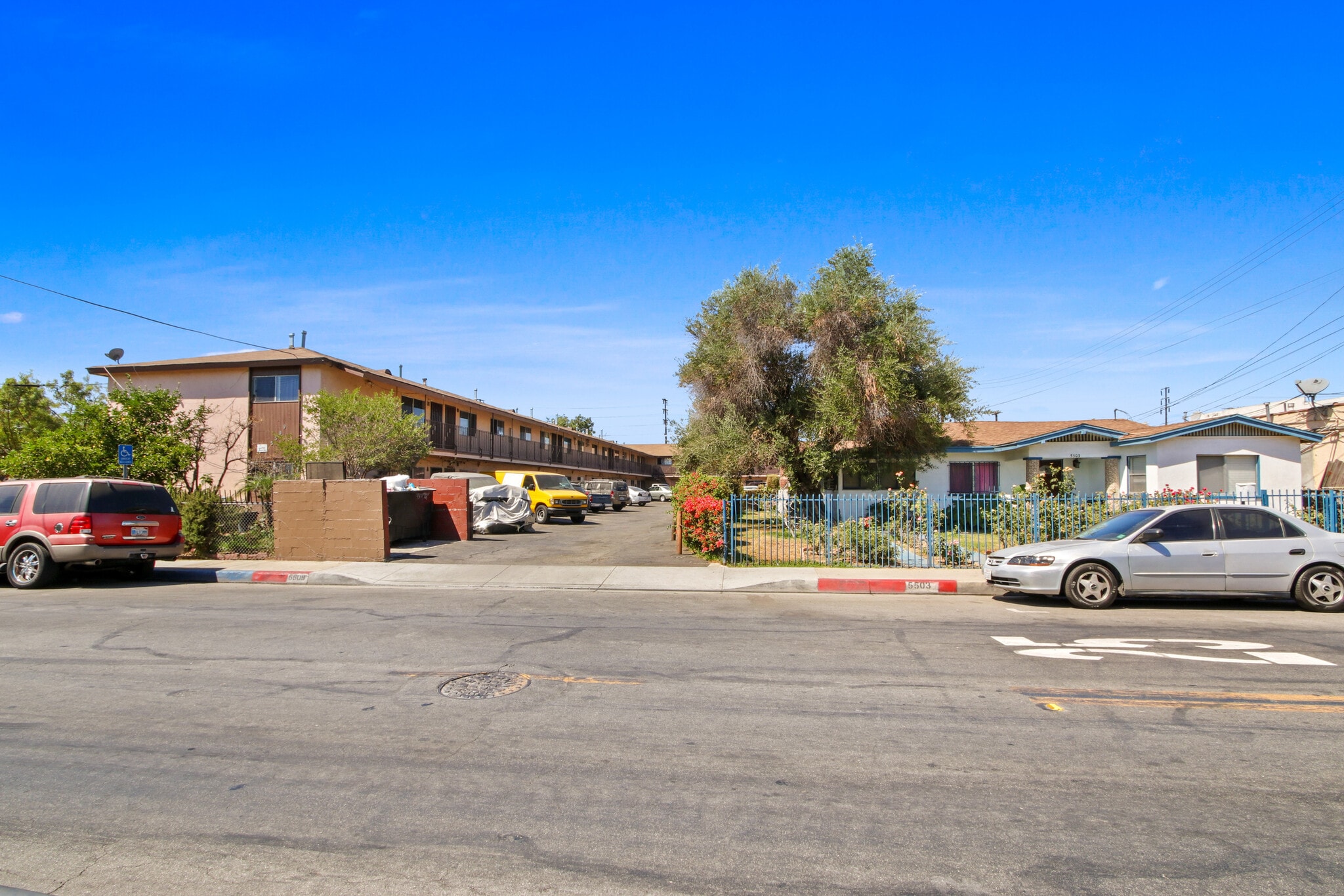 5503-5509 Maywood Ave, Maywood, CA for Sale