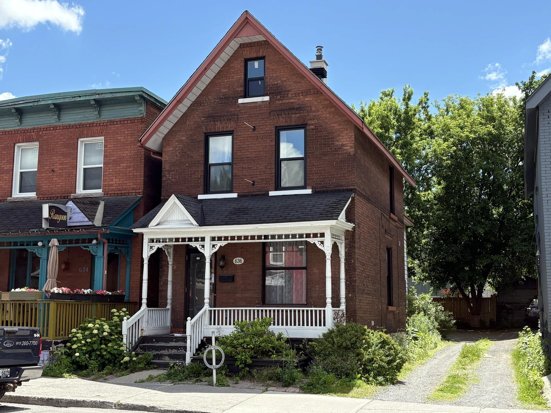 636 Somerset St W, Ottawa, ON for Sale