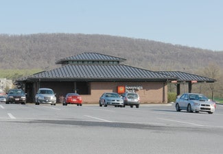 Harrisburg, PA Retail - 4450 Oakhurst Blvd Harrisburg, PA Retail - 4450 Oakhurst Blvd