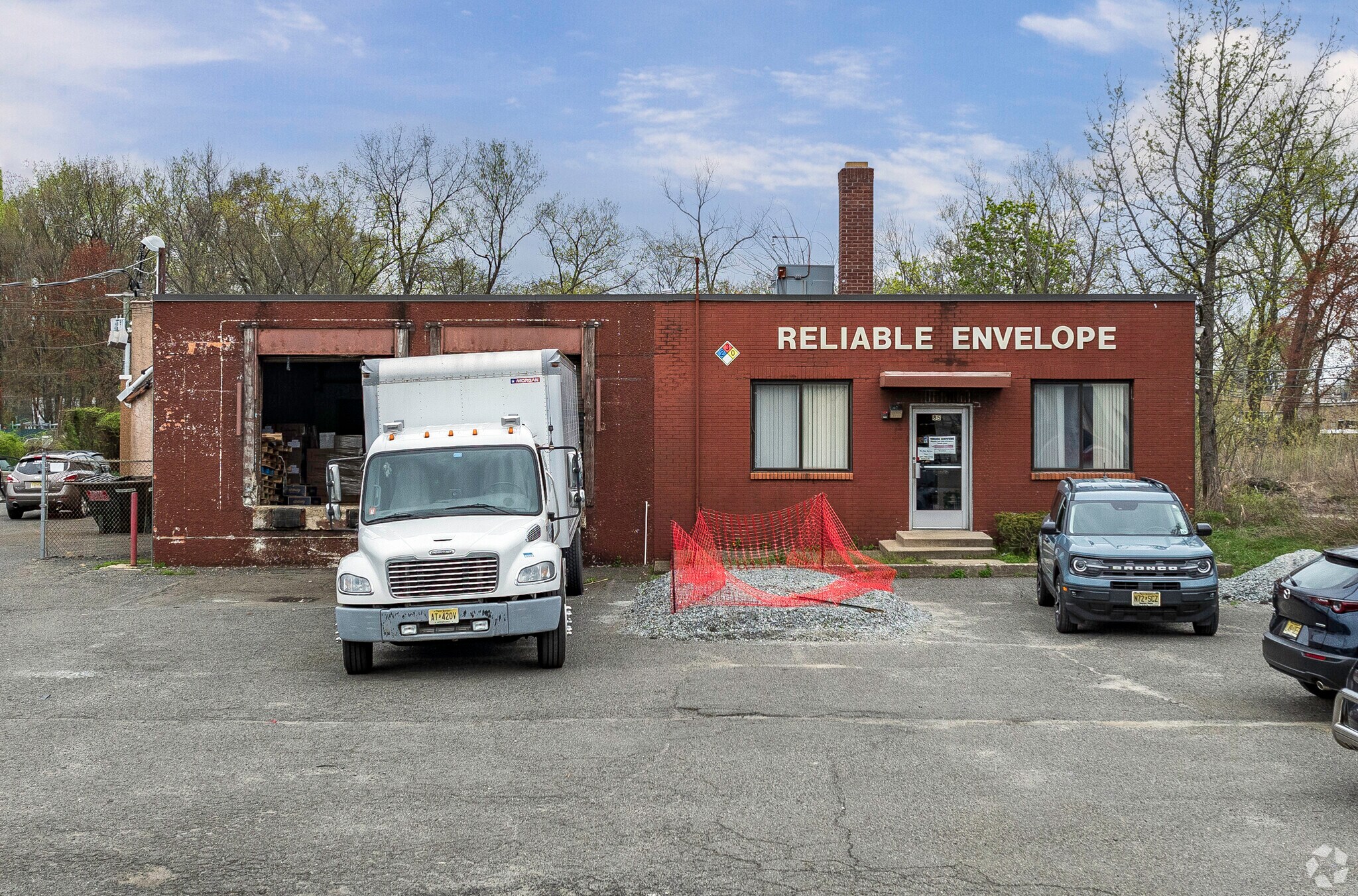 85 Main Ave, Elmwood Park, NJ for Rent