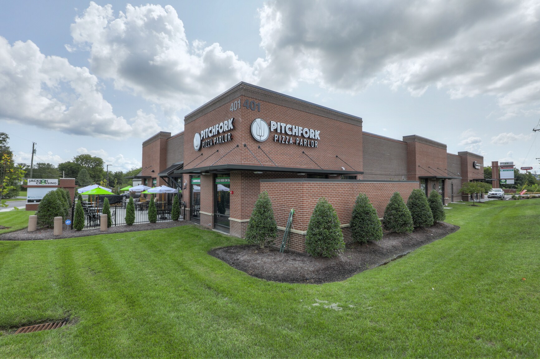 401 Long Hollow Pike Goodlettsville, TN 37072 Retail Property for