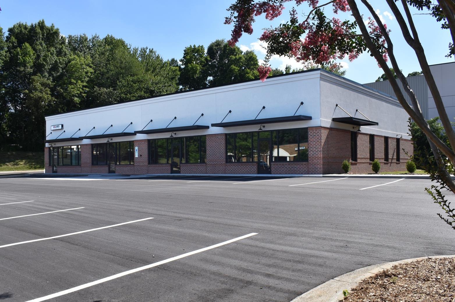 1070-1076 13th St SE, Hickory, NC for Rent