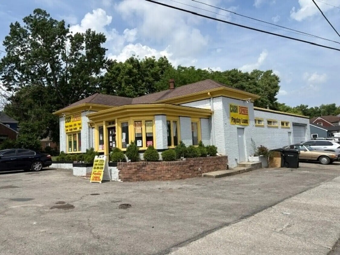 671 N Broadway, Lexington, KY for Sale