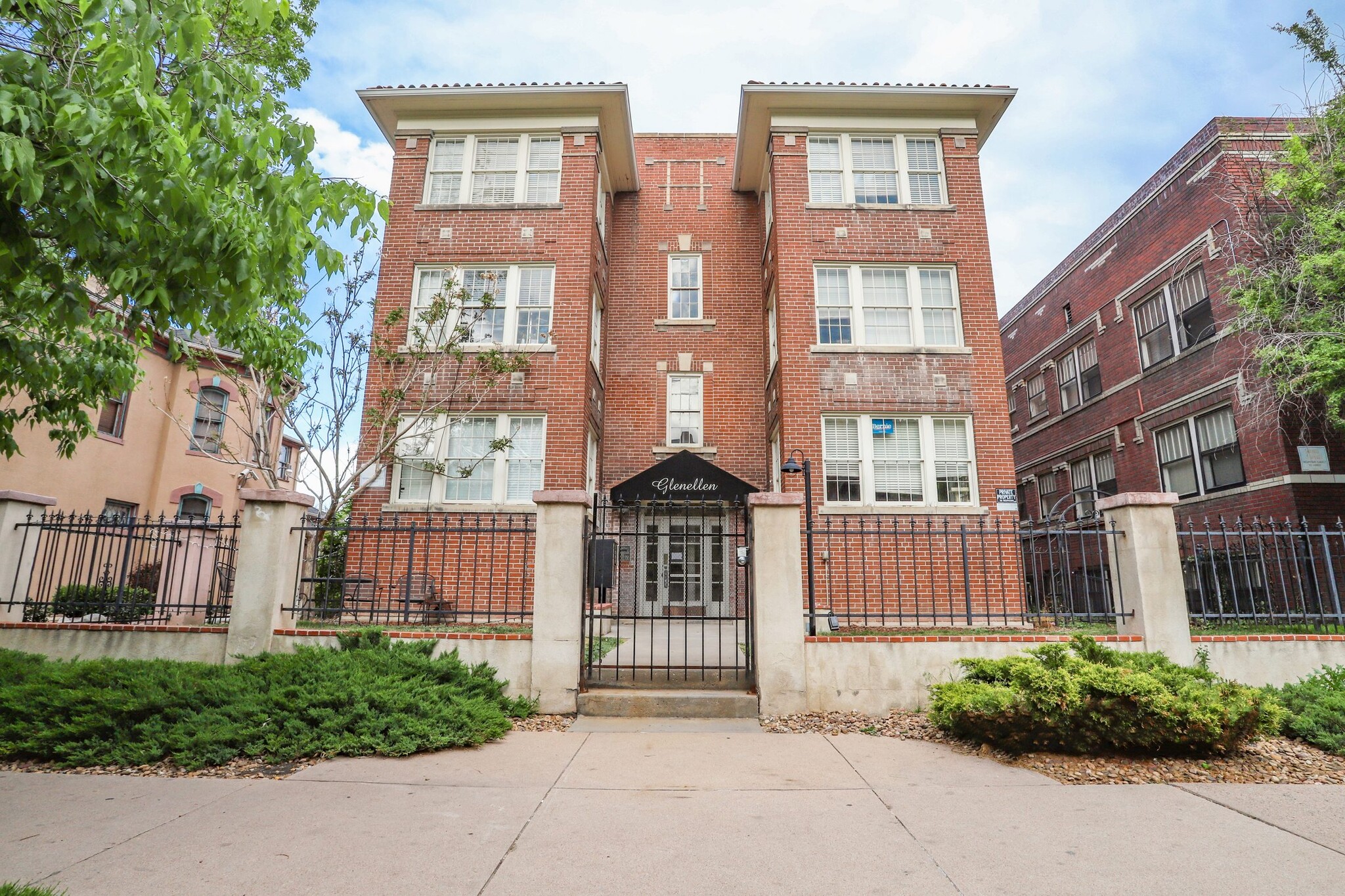 1432 Pennsylvania St, Denver, CO for Sale