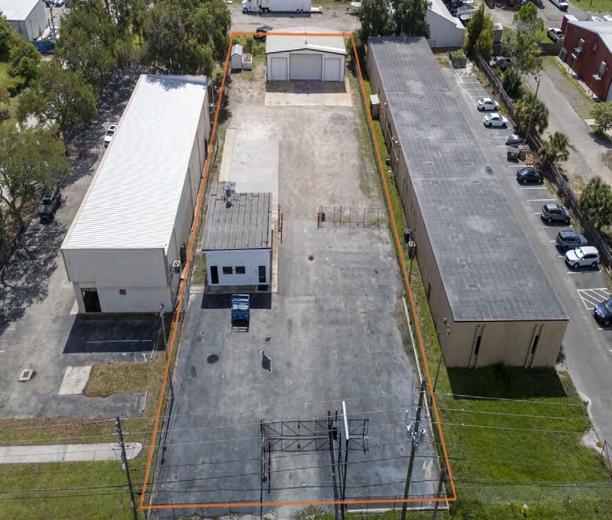 12433 66th St N, Largo, FL for Sale