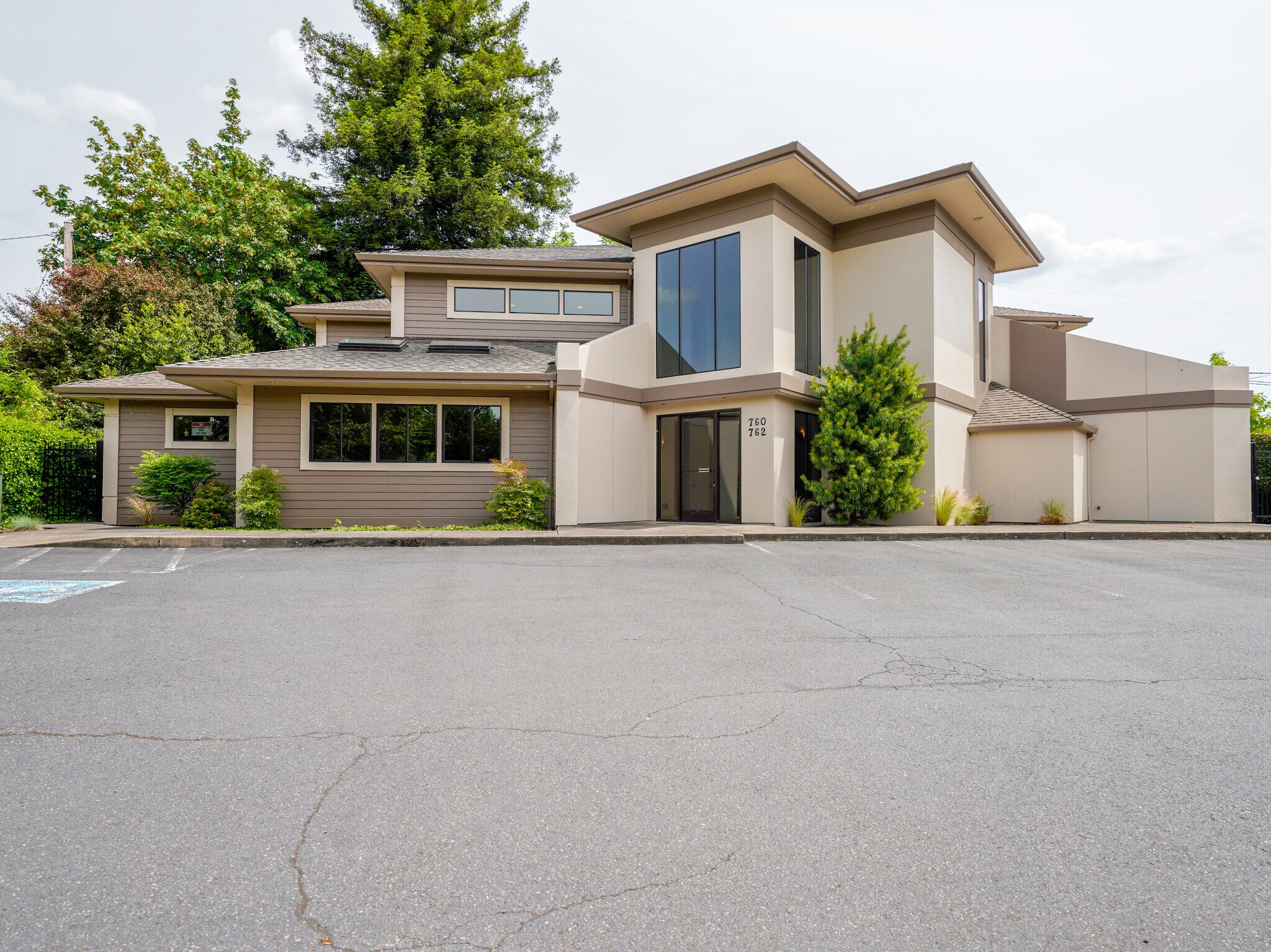 760-762 High St NE, Salem, OR for Rent