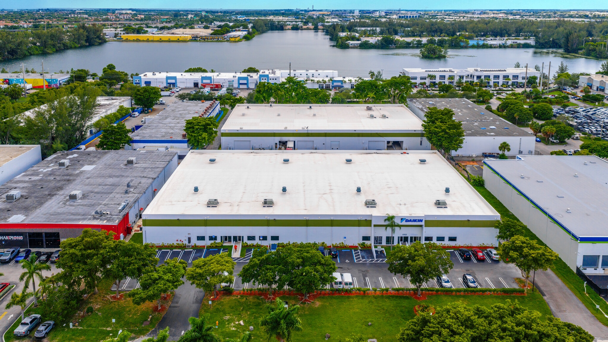 1400 NW 88th Ave, Doral, FL for Rent