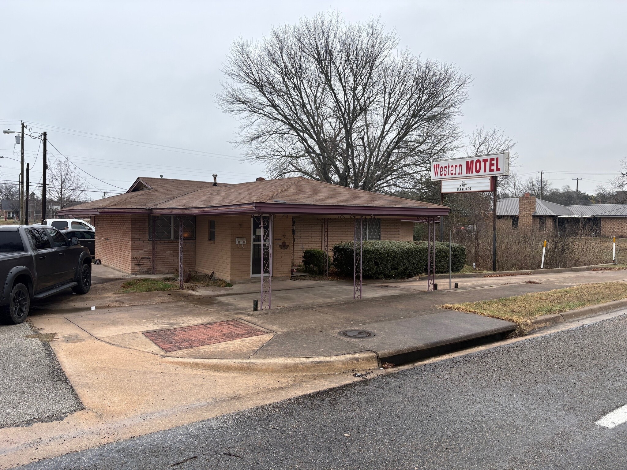 1201 E Texas Ave, Mart, TX for Sale