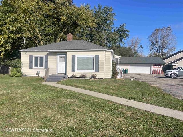 1513 E Pierson Rd, Flushing, MI for Sale