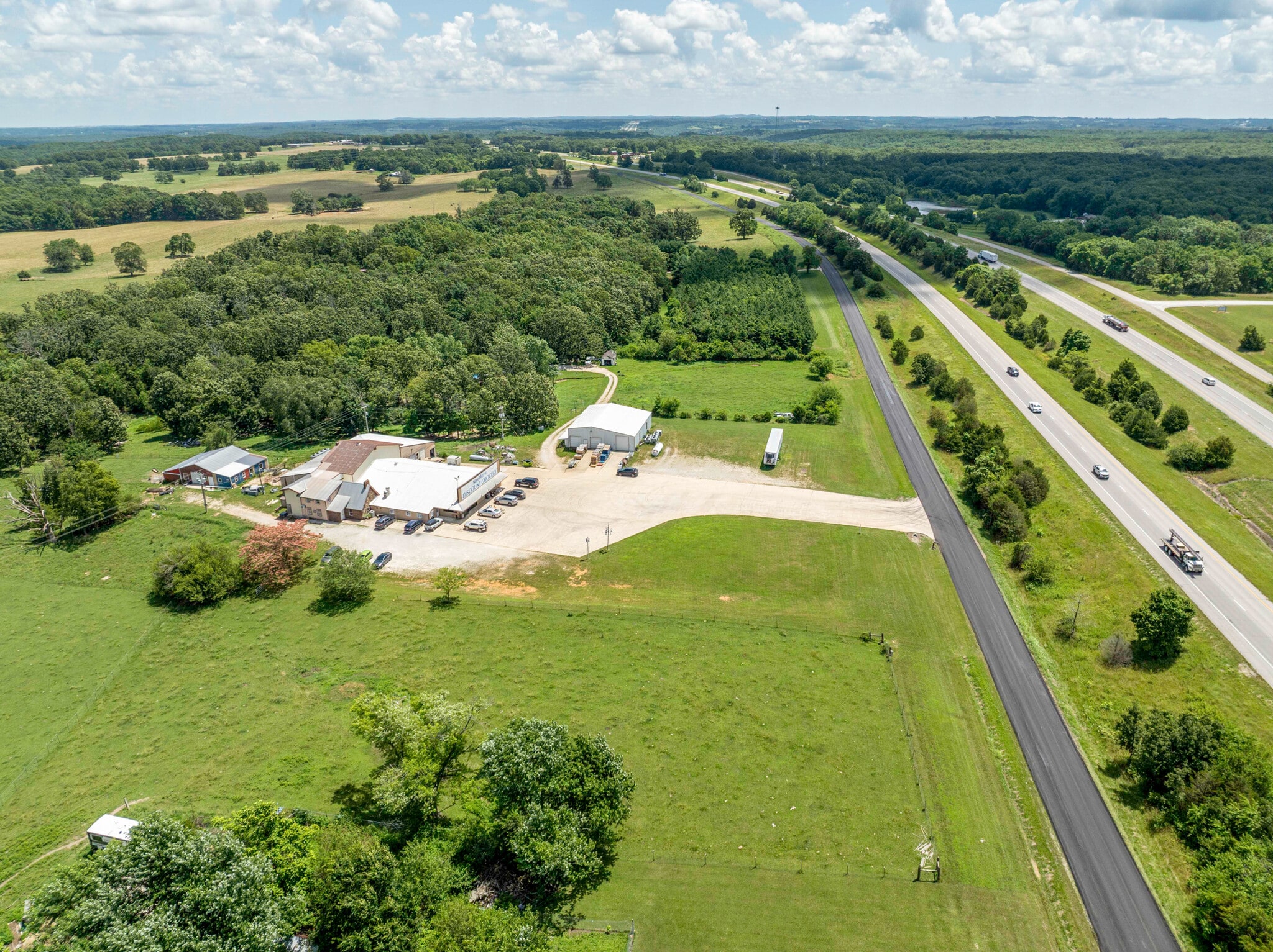 6839 Outer Rd, Mountain Grove, MO for Sale