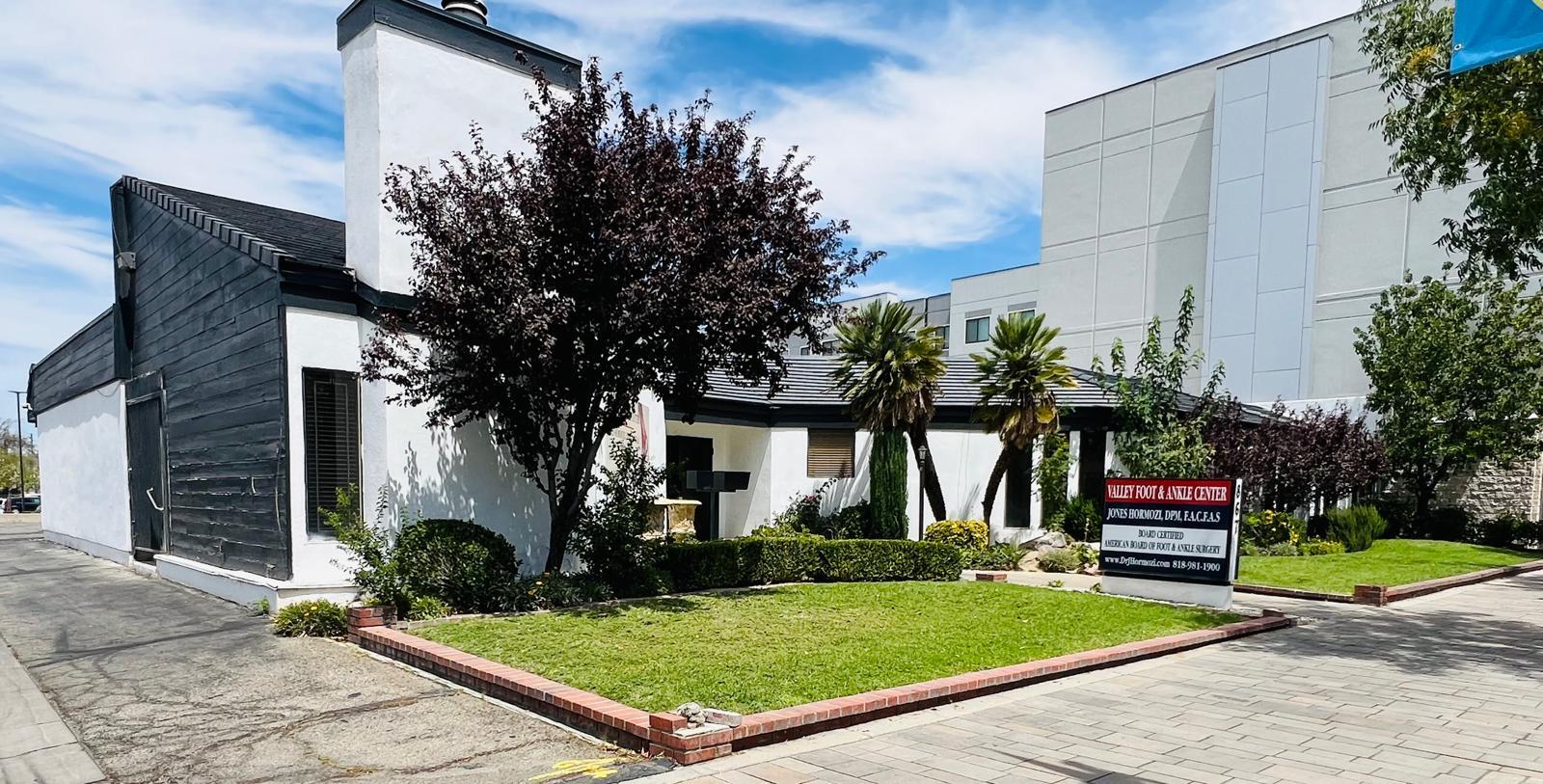 867 W Lancaster Blvd, Lancaster, CA for Rent