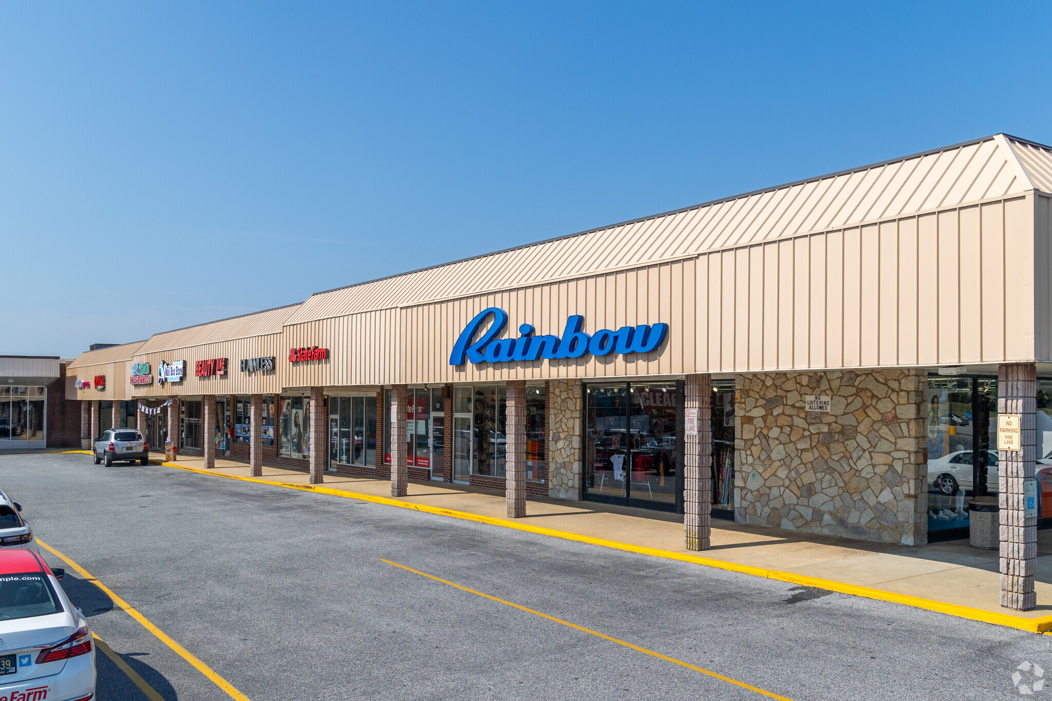 1-196 Penn Mart Shoppnig Ctr, New Castle, DE for Rent