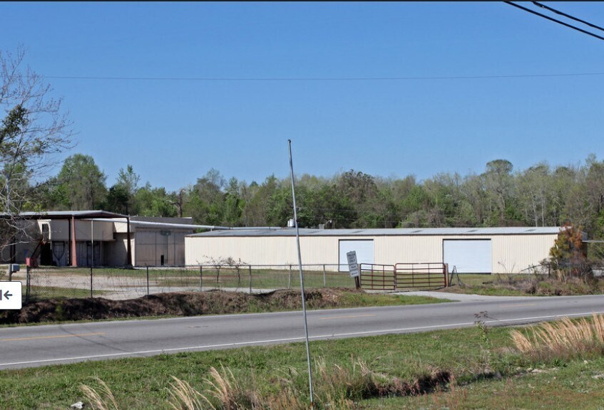 1800 Greeleyville Hwy, Manning, SC for Rent