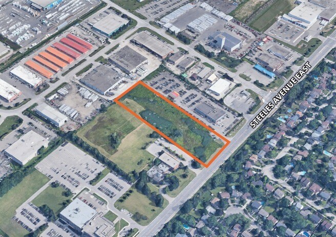 585 Steeles Ave, Milton, ON for Sale