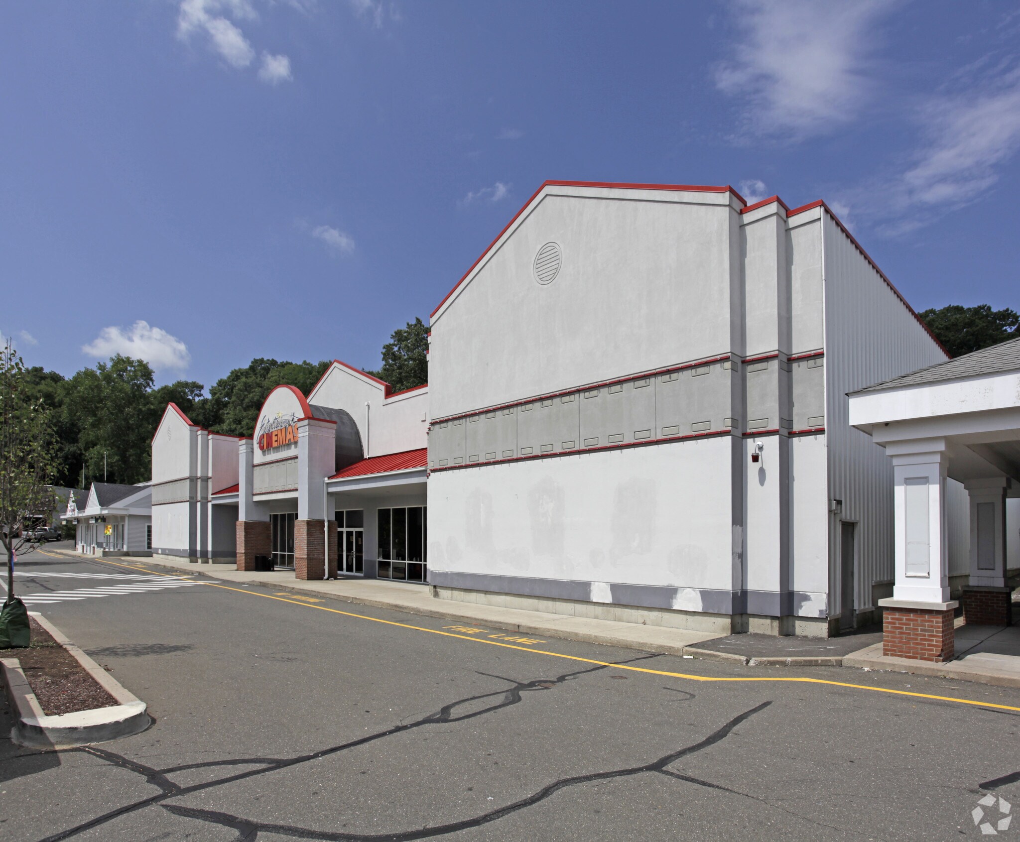 814 Derby Ave, Seymour, CT for Rent