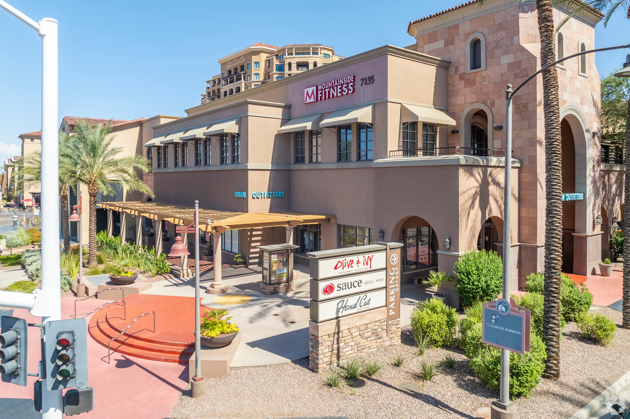 7135 E Camelback Rd, Scottsdale, AZ for Rent