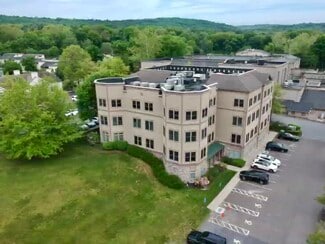 Southbury, CT Office, Office/Retail - 464 Heritage Rd