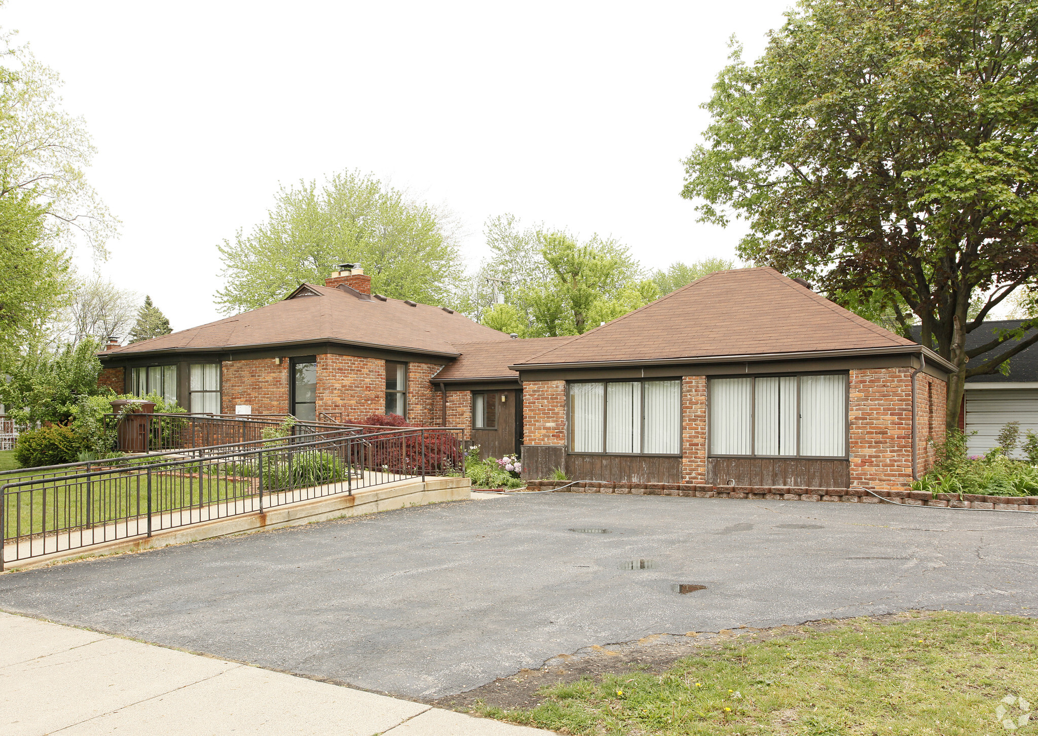 5189 Venoy Rd, Wayne, MI for Rent