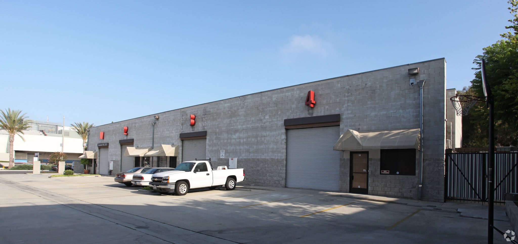 990-1010 S Arroyo Pky, Pasadena, CA for Rent