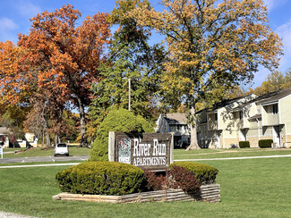 Macomb, IL Apartments - 401 River Run Dr