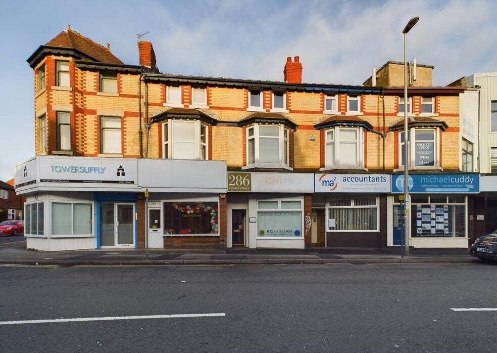 286 Church St, Blackpool, LAN for Rent