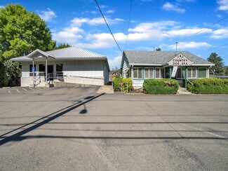 Sheridan, OR Veterinarian/Kennel - 711 W Main St
