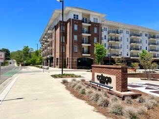 Starkville, MS Retail - 385 College View Dr