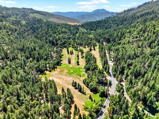 Cobb, CA Sports and Entertainment - 16451 Golf rd