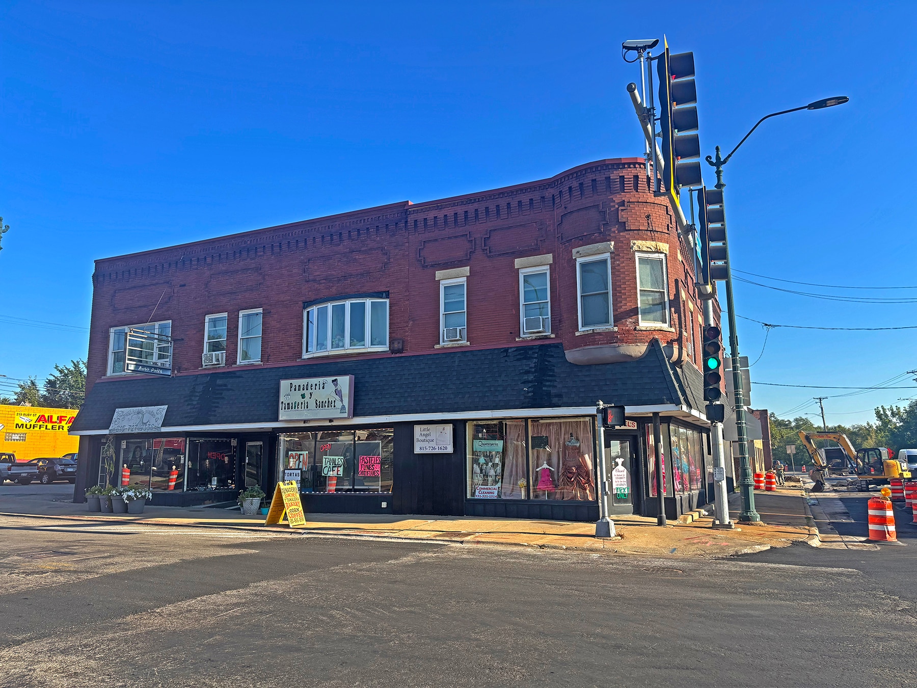 201-211 Ruby St, Joliet, IL for Sale