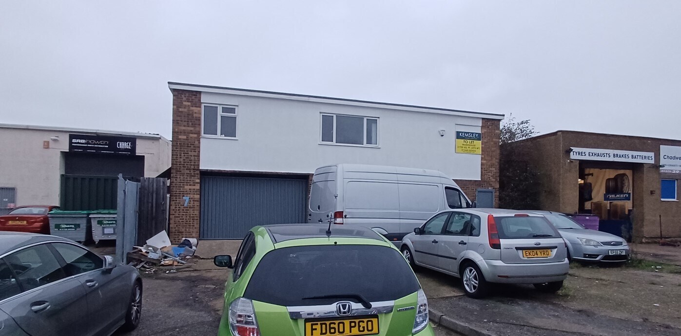 Curzon Dr, Grays, ESS for Rent