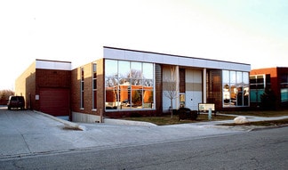 Gurnee, IL Industrial - 1528 St Paul Ave