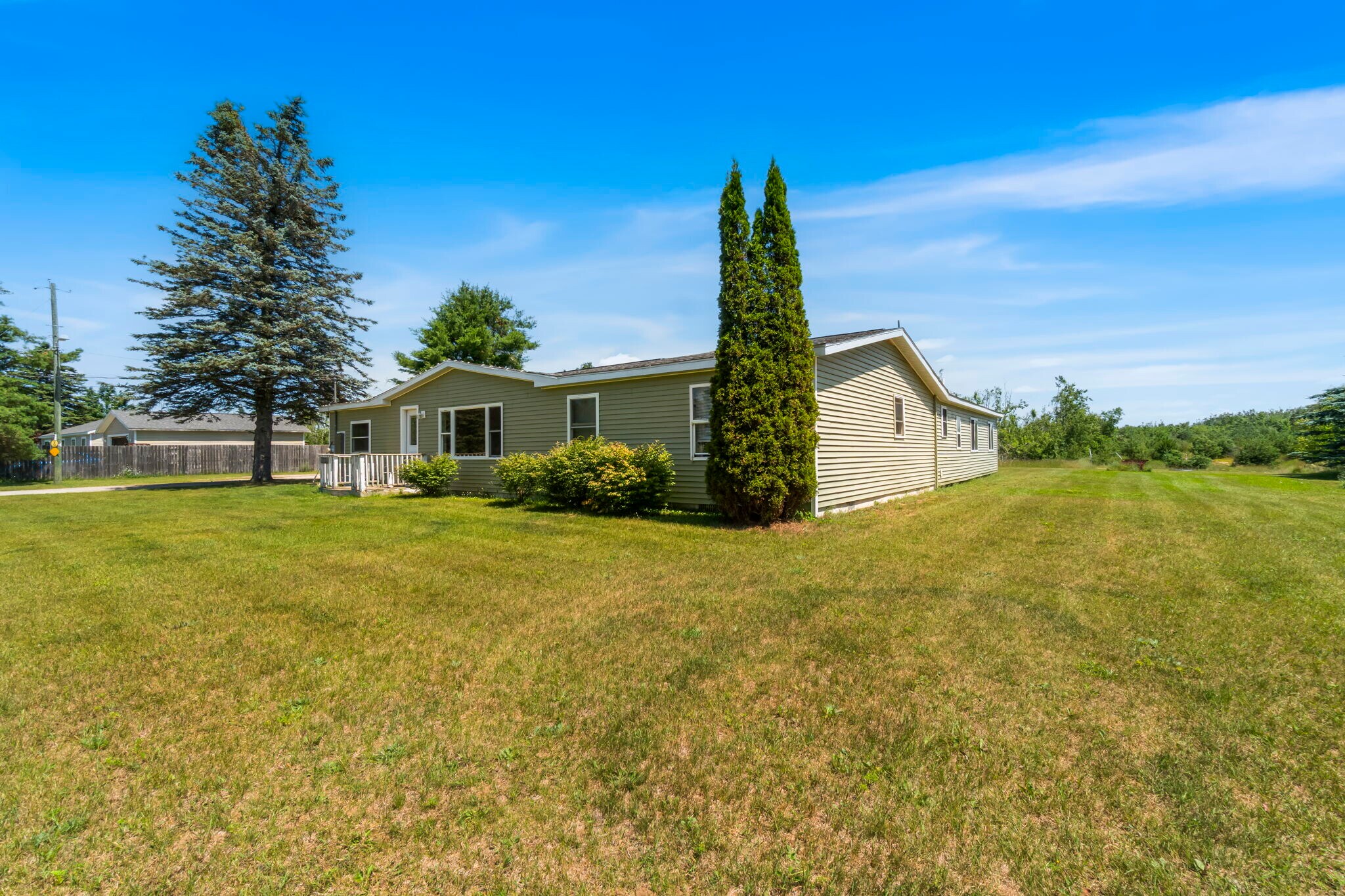 3965 Newt Dr, Gaylord, MI for Sale