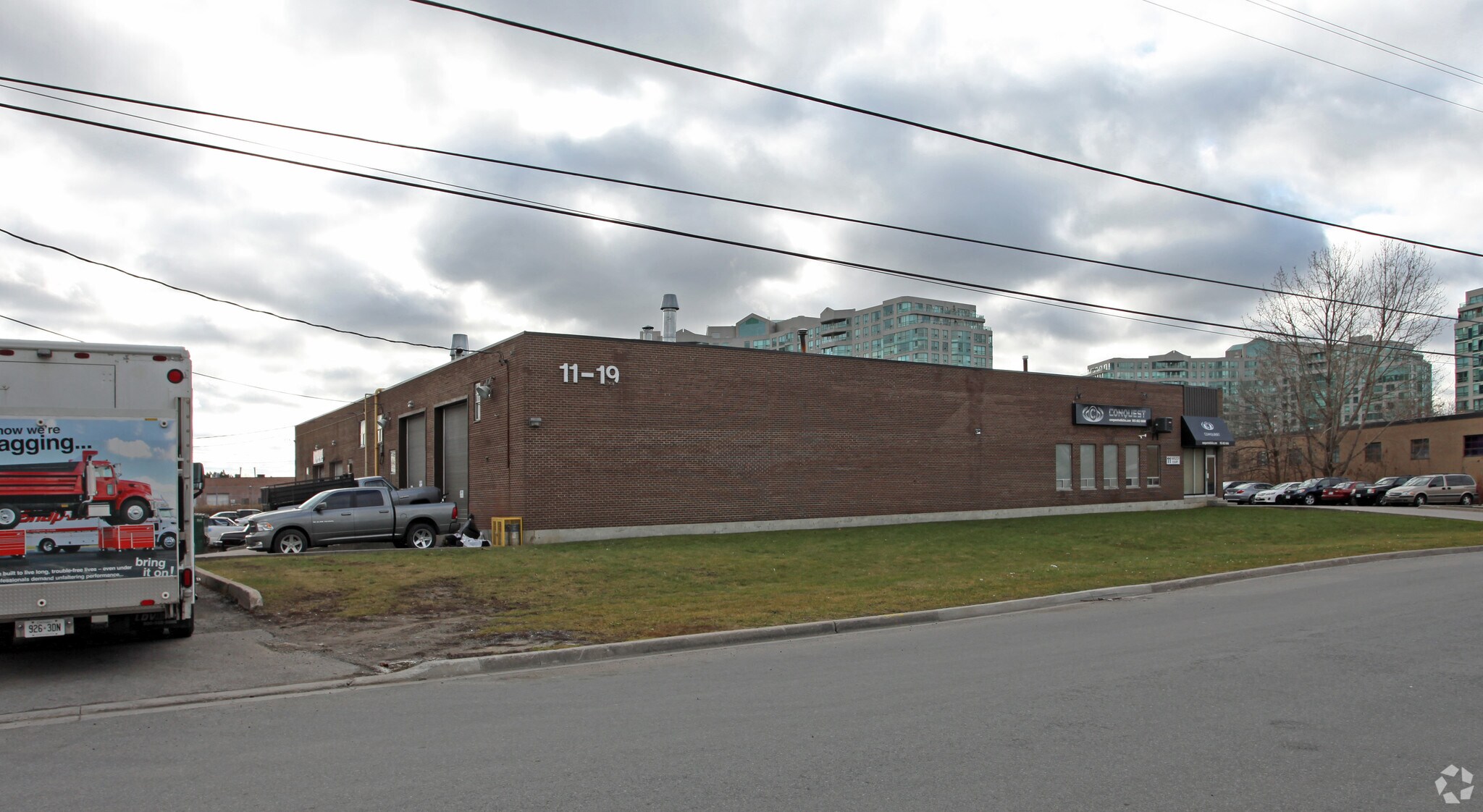 11-19 Harlech Ct, Markham, ON for Rent
