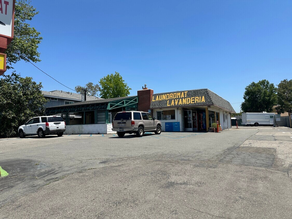 2117 N Orange Olive Rd, Orange, CA for Sale