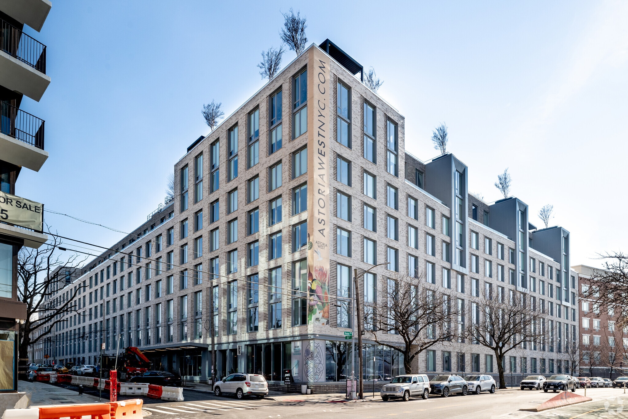 30-77 Vernon Blvd, Astoria, NY for Rent