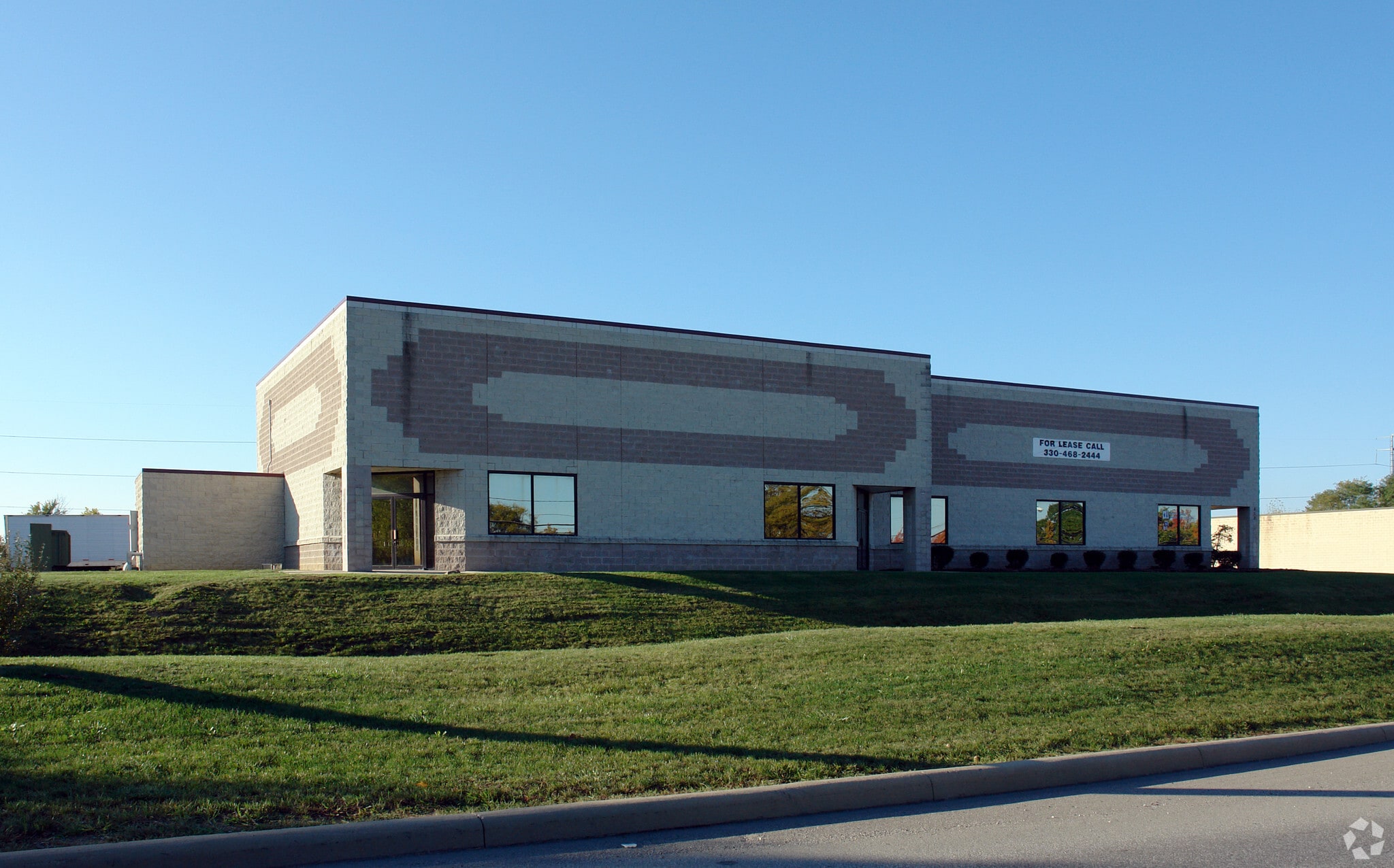 852 E Highland Rd, Macedonia, OH for Rent