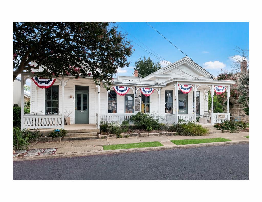 632-636 High St, Comfort, TX for Sale