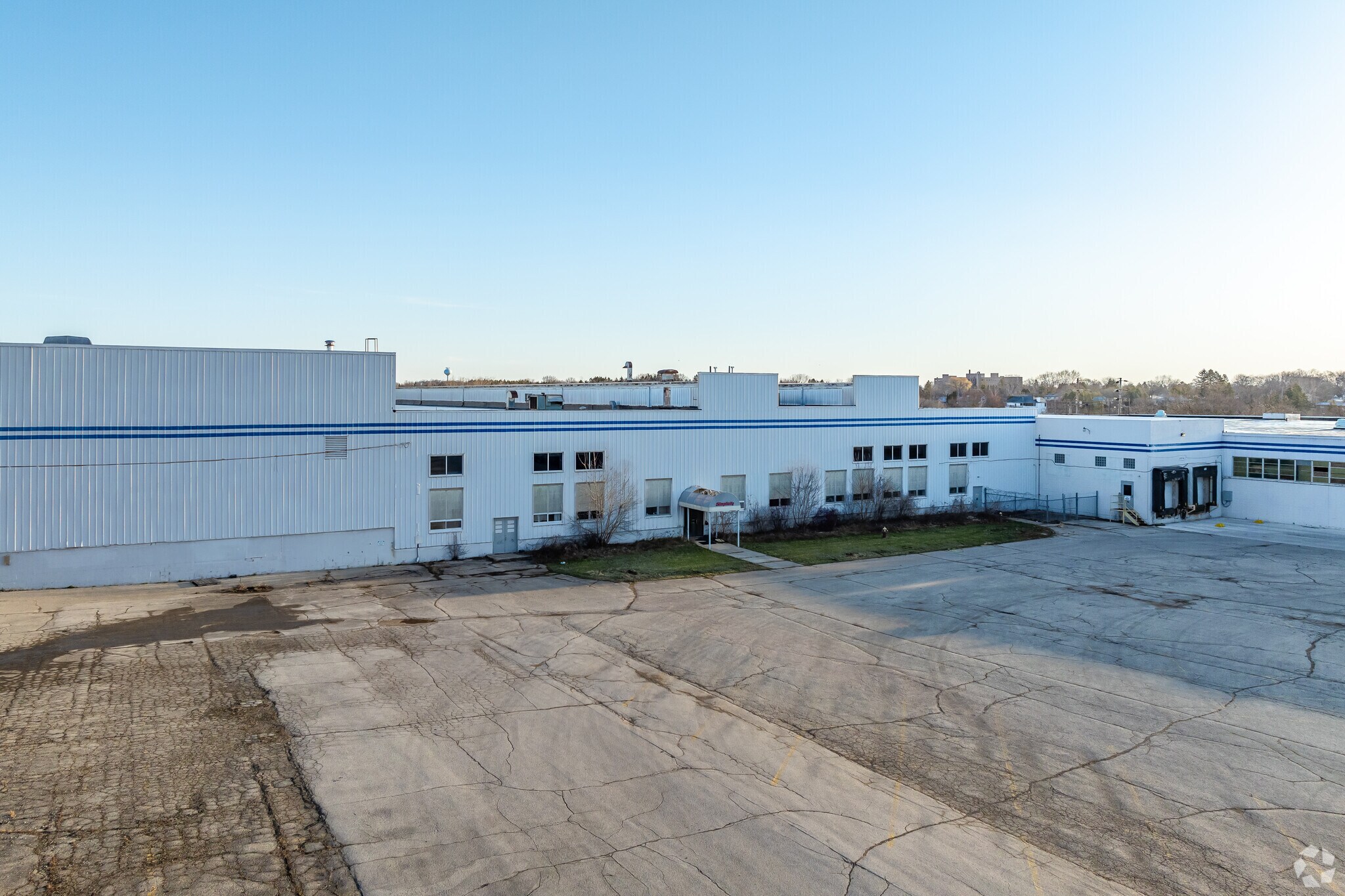 500 N Spring St, Port Washington, WI for Rent