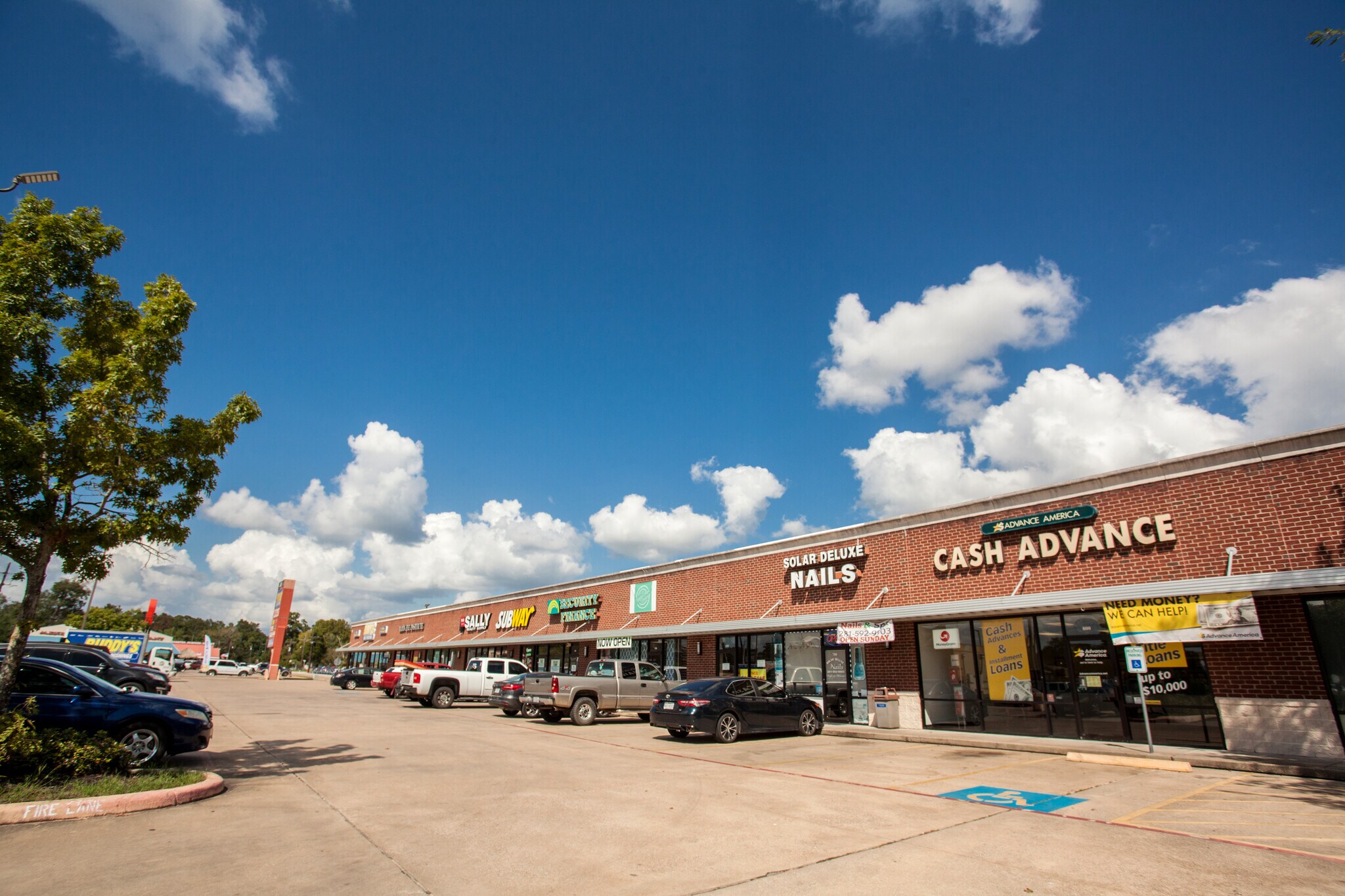 429 W Southline St, Cleveland, TX for Rent