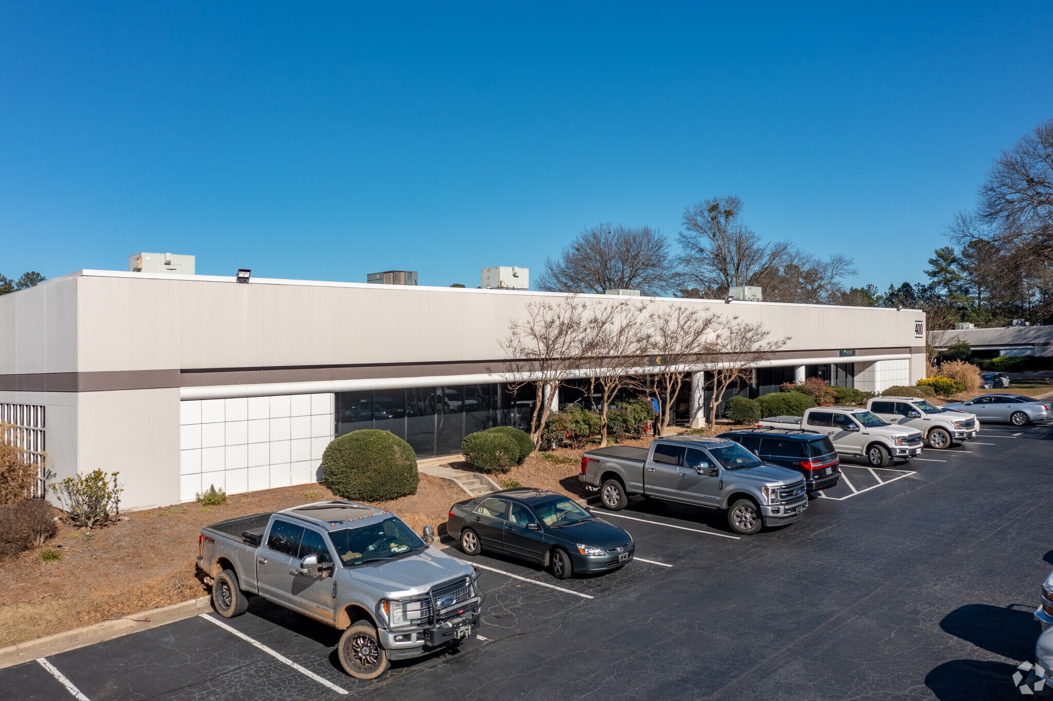 1000 Woods Pky Roswell, GA 30076 Flex Property for Sale on