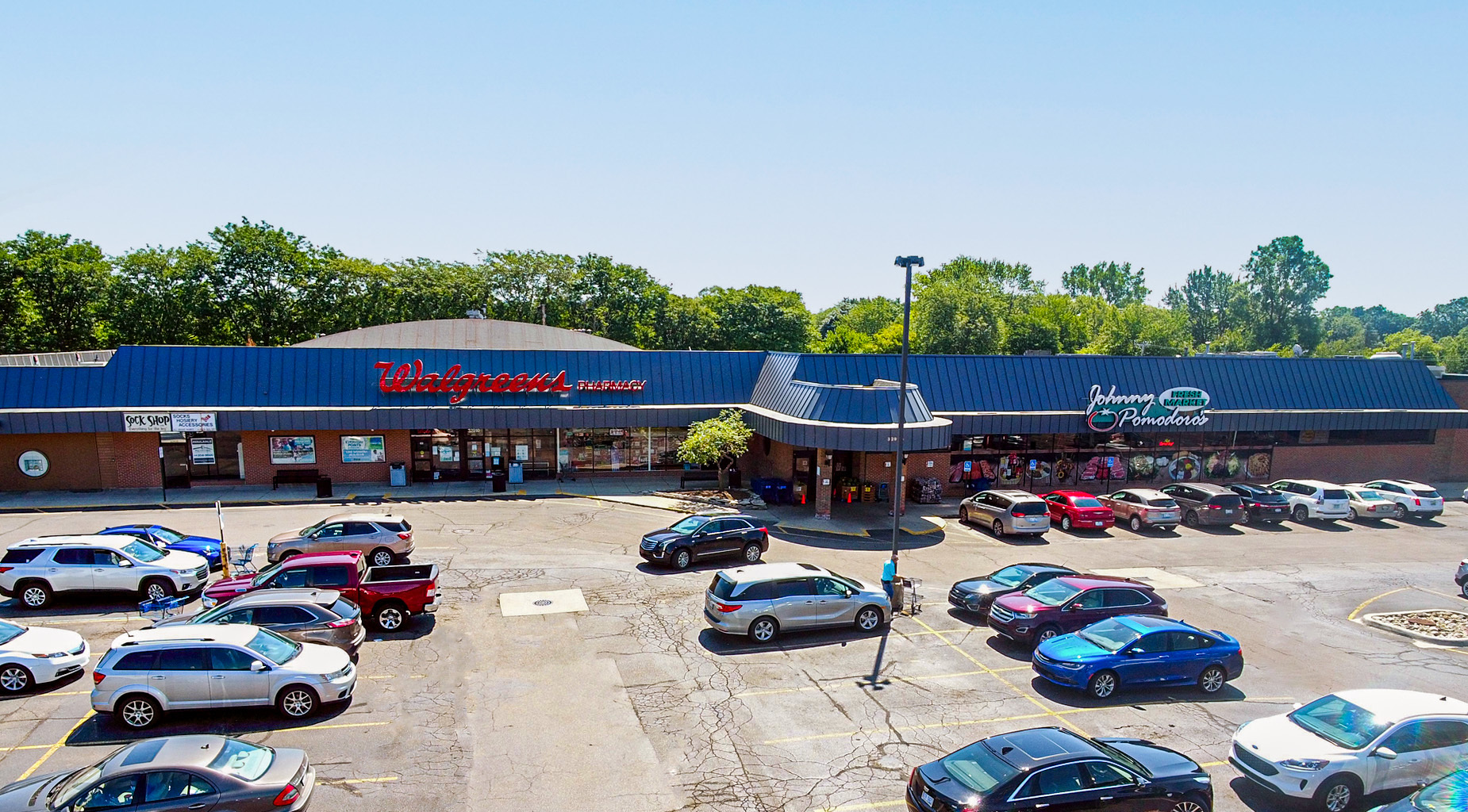 32902-32930 Middlebelt Rd, Farmington Hills, MI for Rent