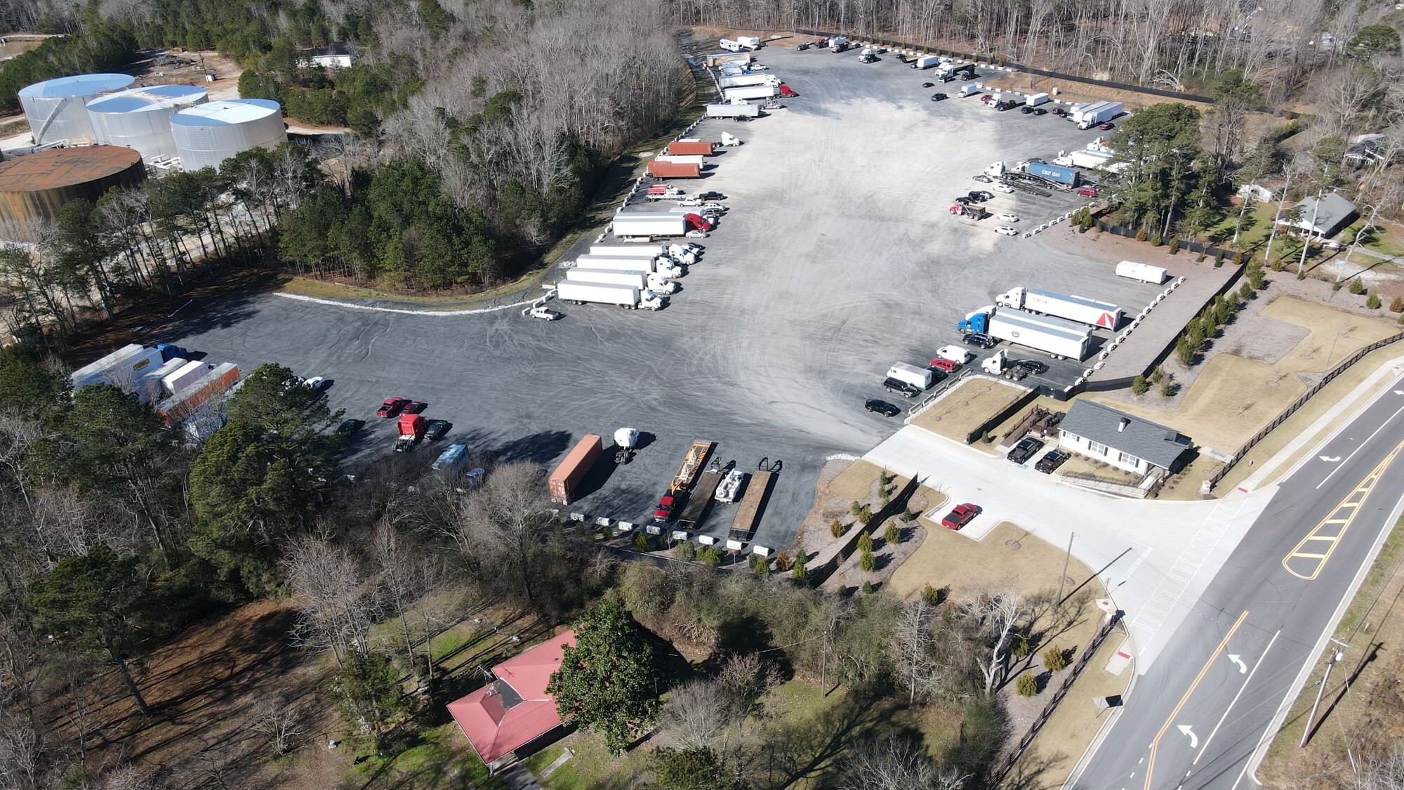 1533 McIntosh Rd, Douglasville, GA for Rent