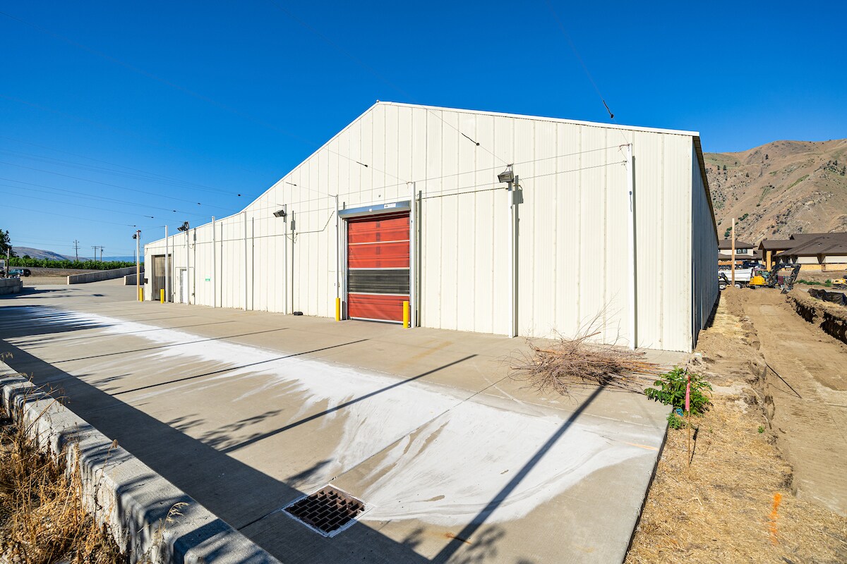 6 Pioneer Orondo, WA 98843 Industrial Property for Sale on