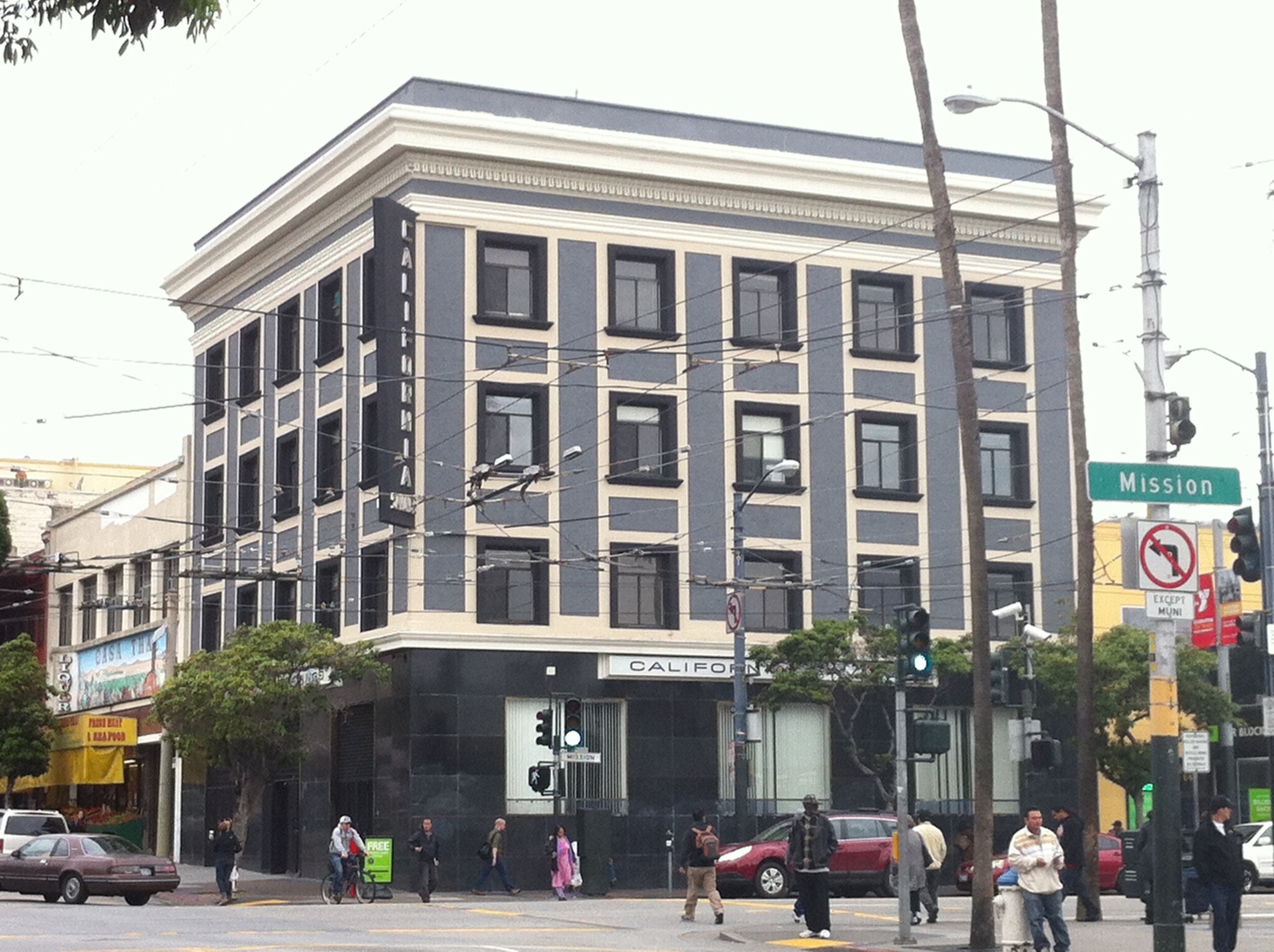 3000-3004 16th St, San Francisco, CA for Rent