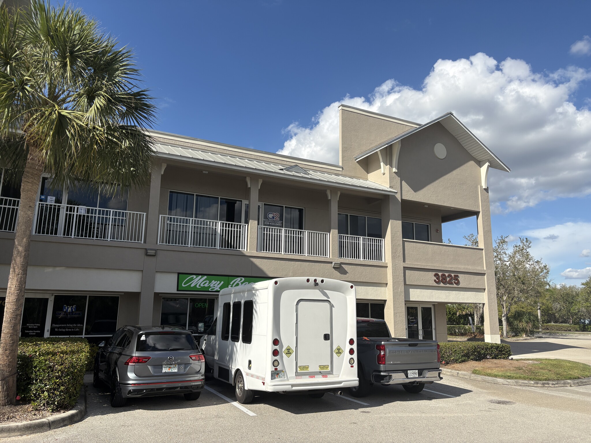 3825 Beck Blvd, Naples, FL for Sale