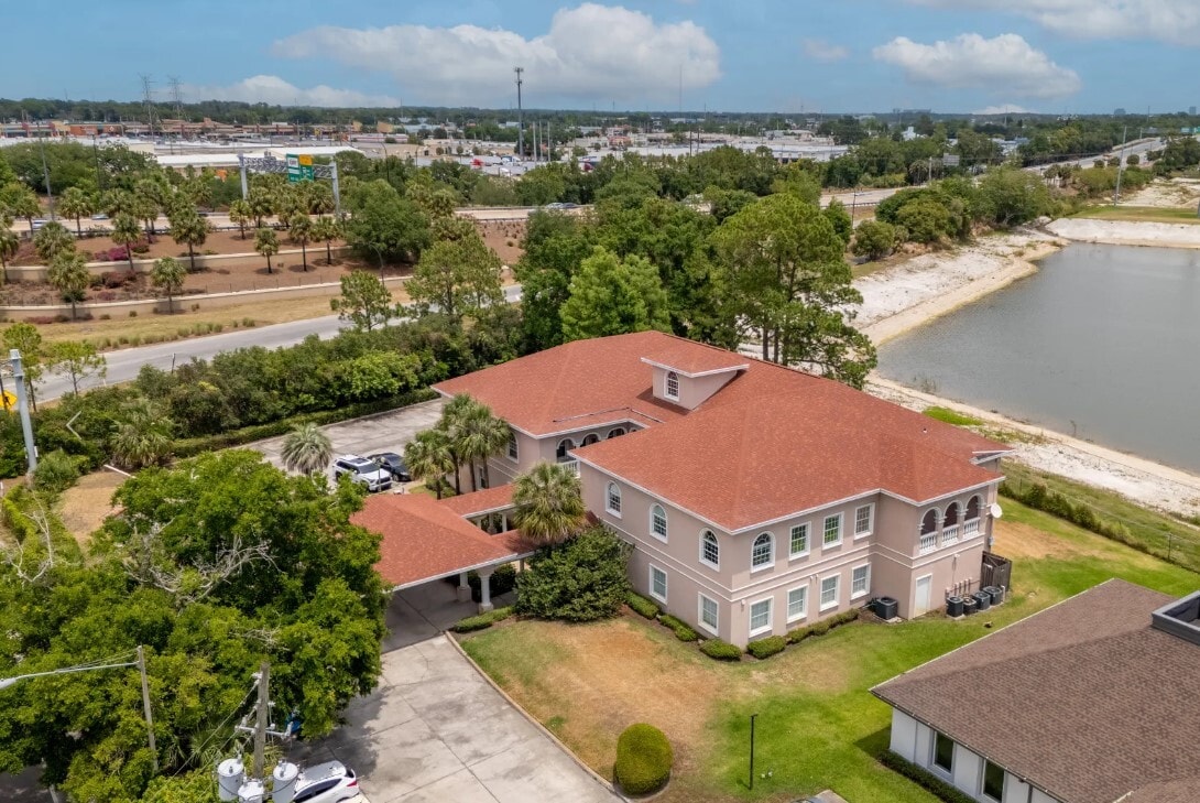453 N Kirkman Rd, Orlando, FL for Rent